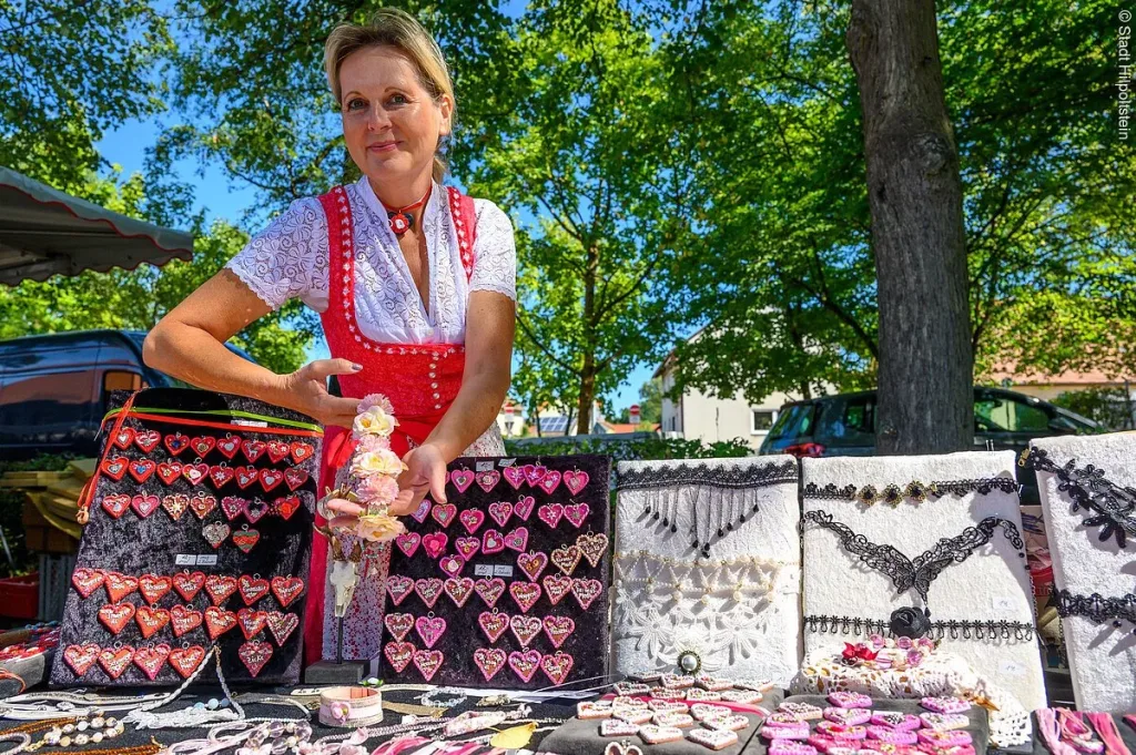 Burgfestmarkt zum Burgfest (Quelle: Tourismusverband Fränkisches Seenland)