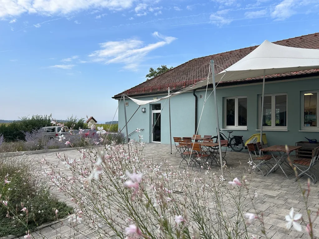 Kneipe Café Hans (Quelle: Tourismusverband Fränkisches Seenland)
