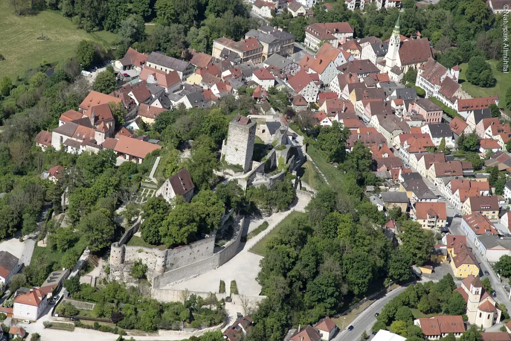 Dekanats-Kindergottesdienst auf Burg Pappenheim (Quelle: Tourismusverband Fränkisches Seenland)