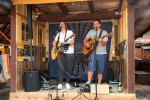 Musik in die Kanne - Mit Live-Musiker aus der Region (Quelle: Zweckverband Brombachsee)