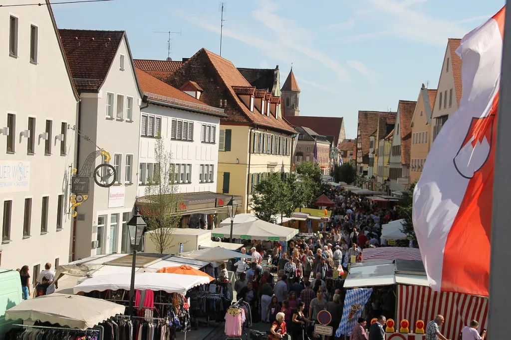 Nachkirchweihmarkt (Quelle: Tourismusverband Fränkisches Seenland)