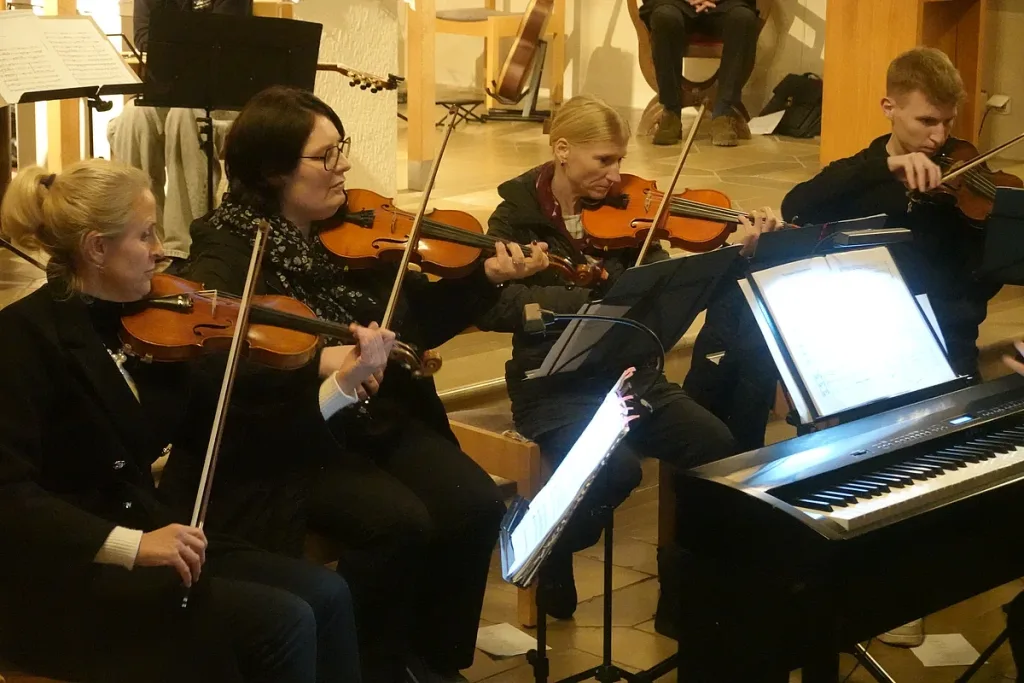 Weihnachtsmusik aus aller Welt der Musikschule Rezat-Mönchswald (Quelle: Tourismusverband Fränkisches Seenland)