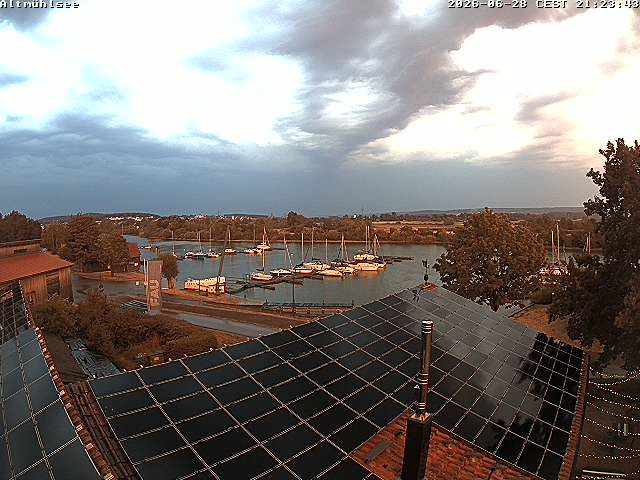 Live-Webcam: Altmühlsee Schlungenhof Hafen