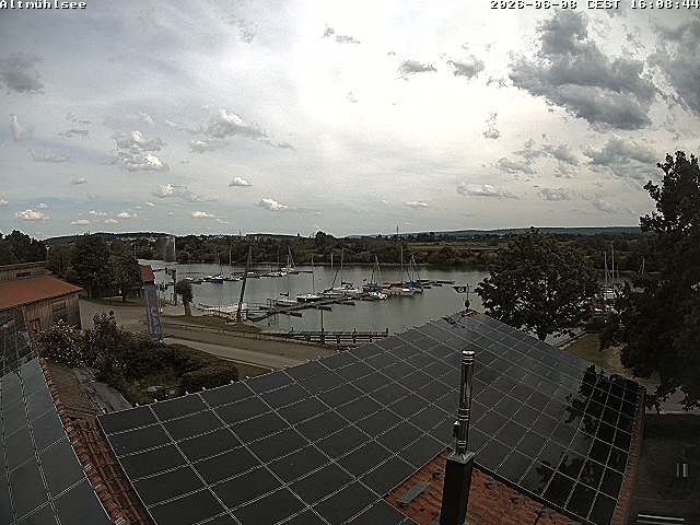 Live-Webcam: Altmühlsee Schlungenhof Hafen