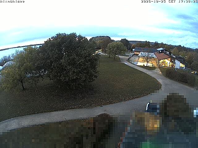 Blick auf den Strand am Altmühlsee bei Schlungenhof.